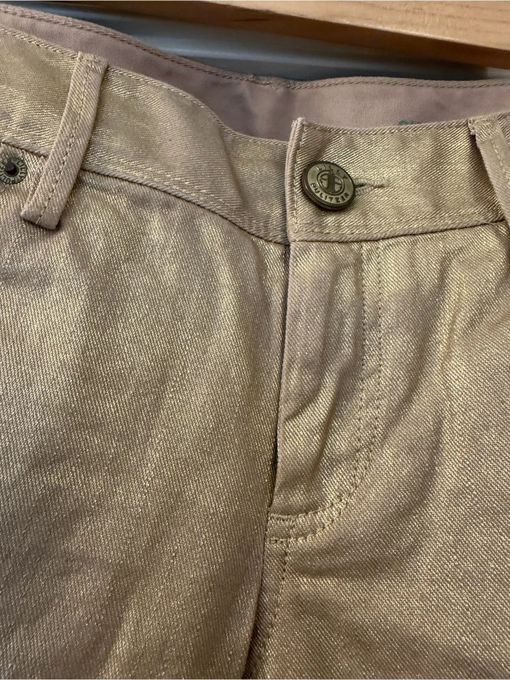 Lilly Pulitzer size 4 Metallic Gold Worth Skinny Mini Pants